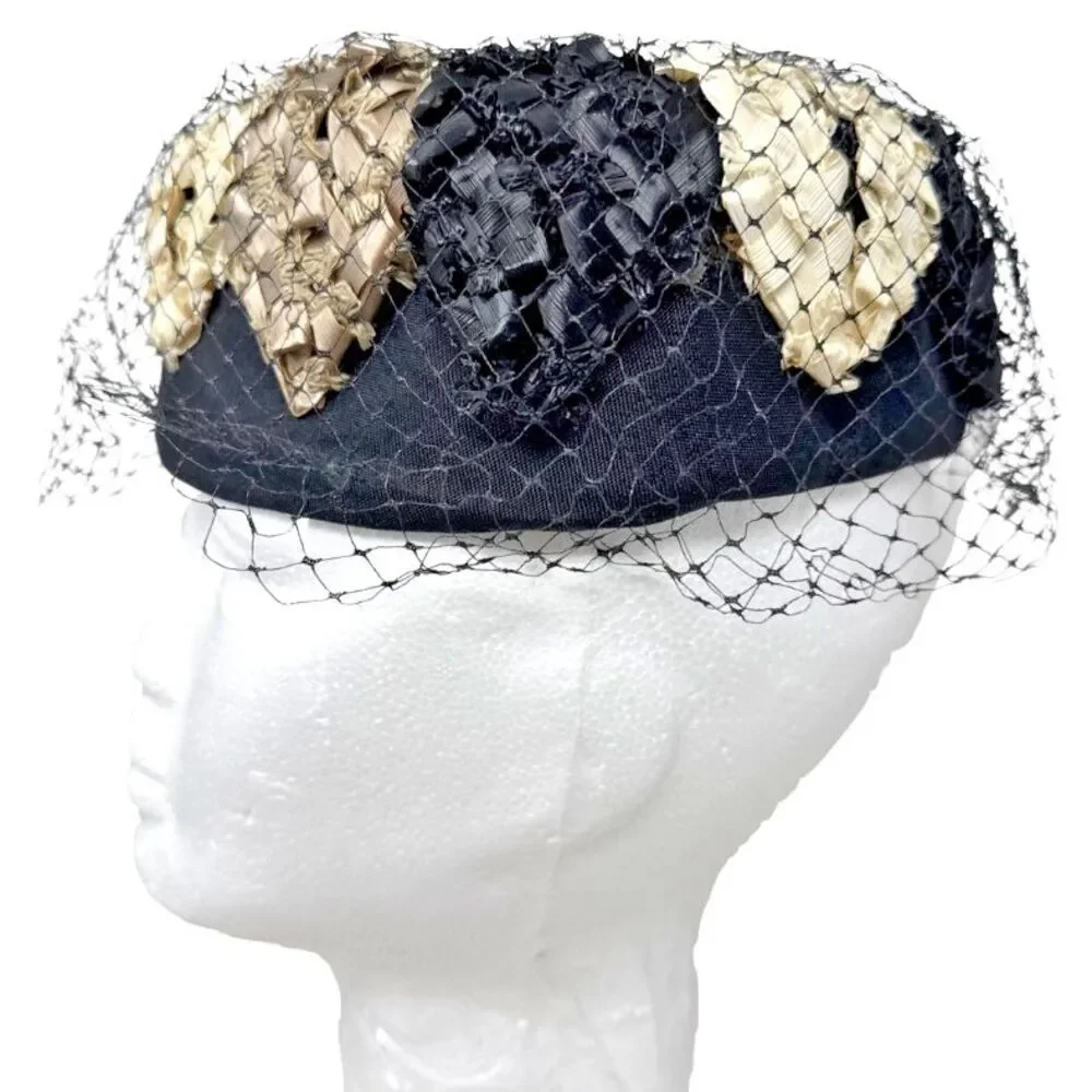 VTG 1950s Pillbox Hat Net Veil Womens Black Cream Taupe Woven Raffia Rockabilly - Picture 4 of 11